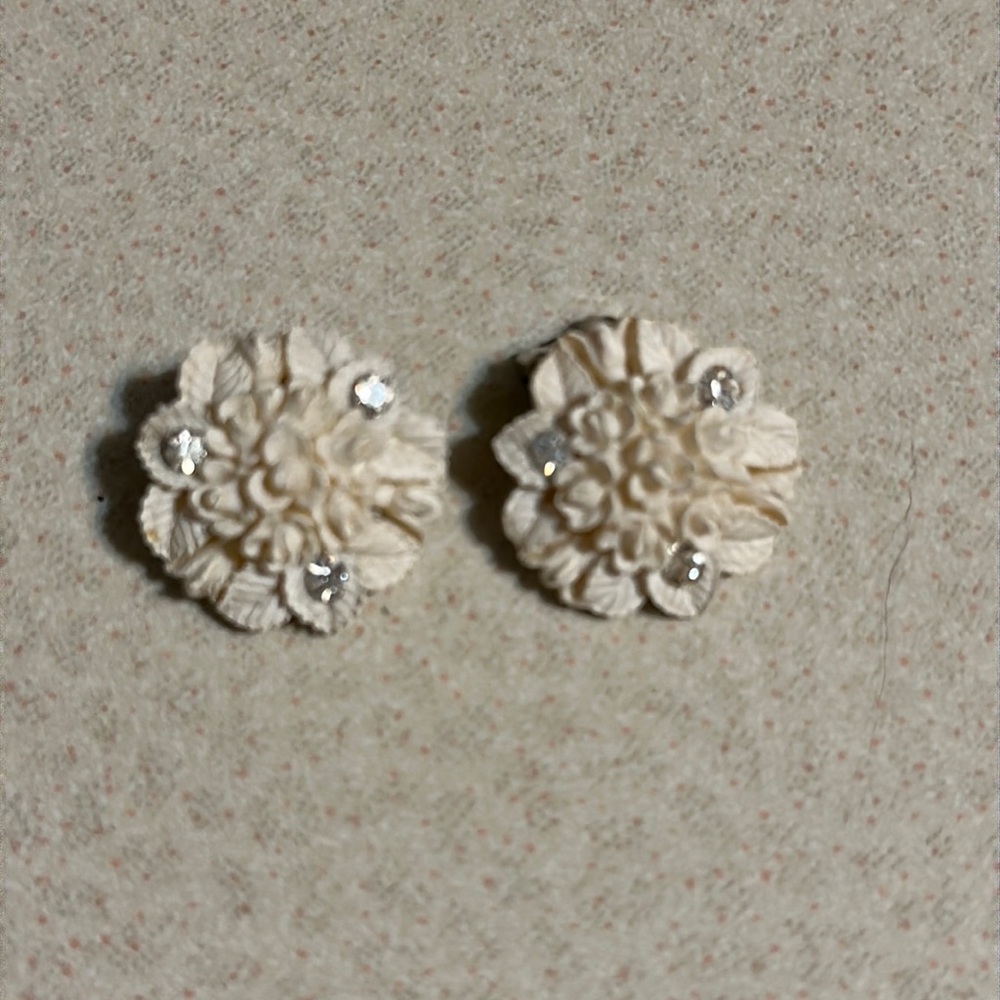 Featherweights white composite clip on earrings with rhinestones (447)